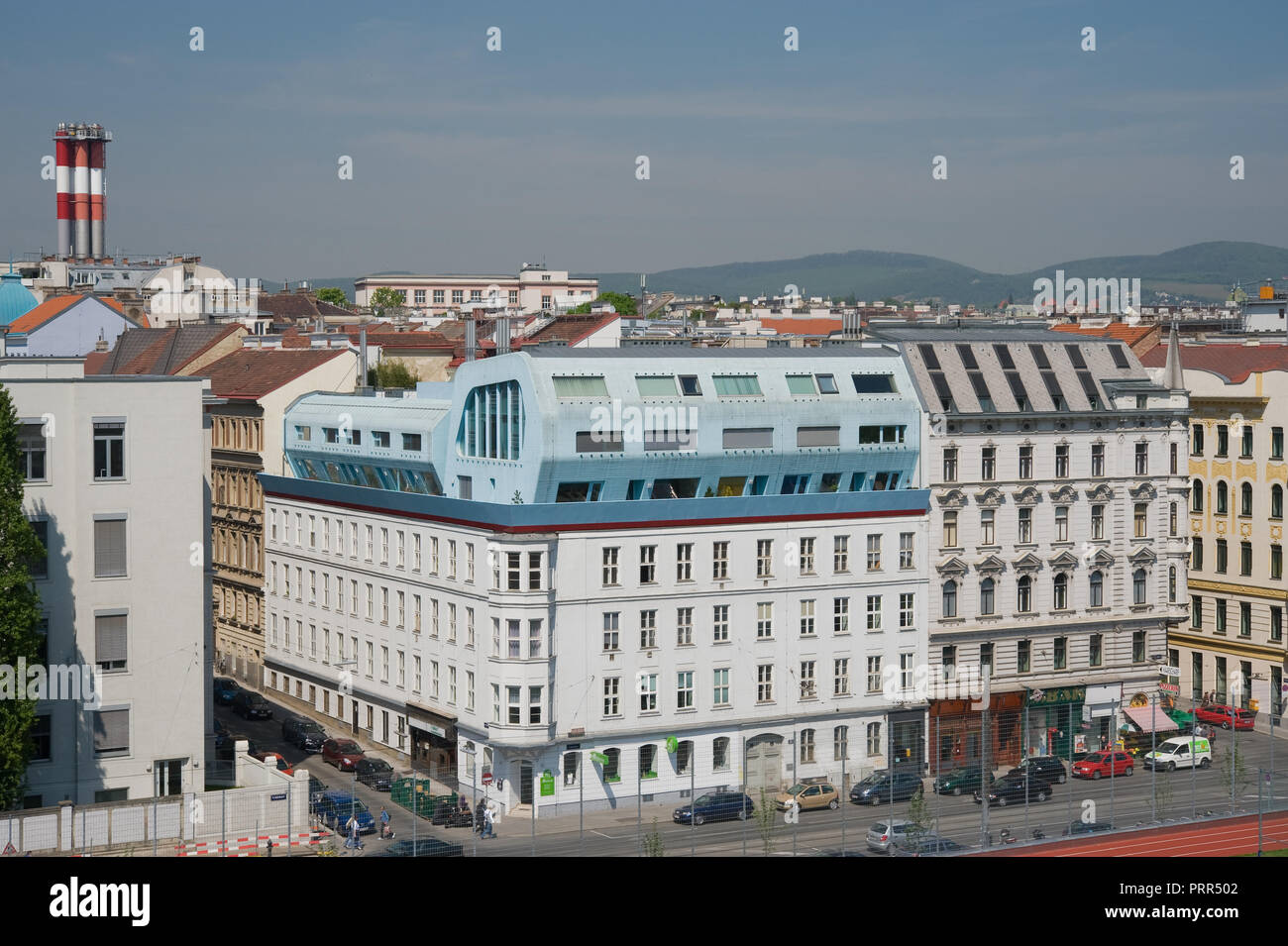 Wien, Dachausbau Spitalgasse von Heinz Lutter - Conversione sul tetto in Vienna, Spitalgasse da Hans Lutter Foto Stock