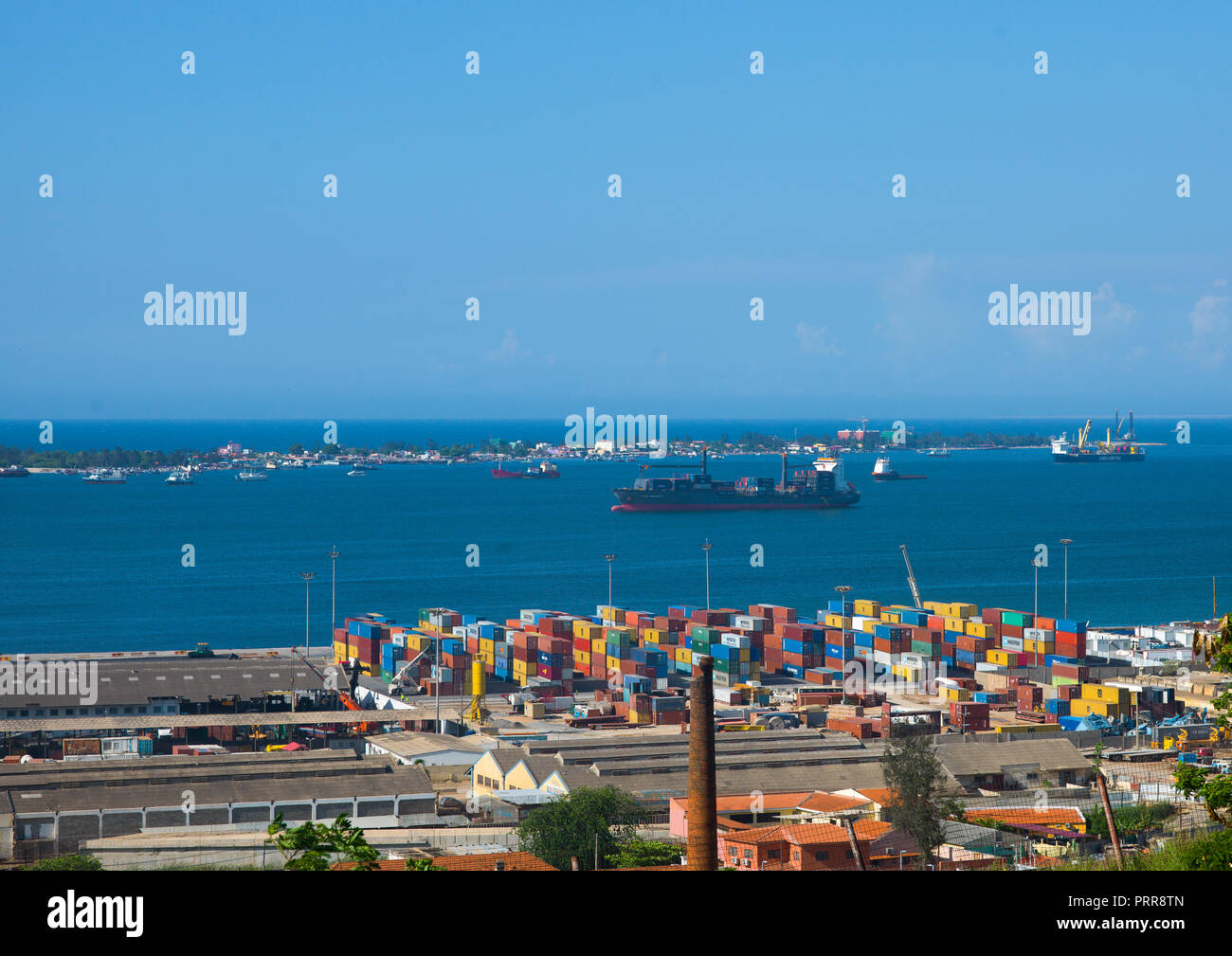 Container nel porto, Provincia di Luanda, Luanda, Angola Foto Stock