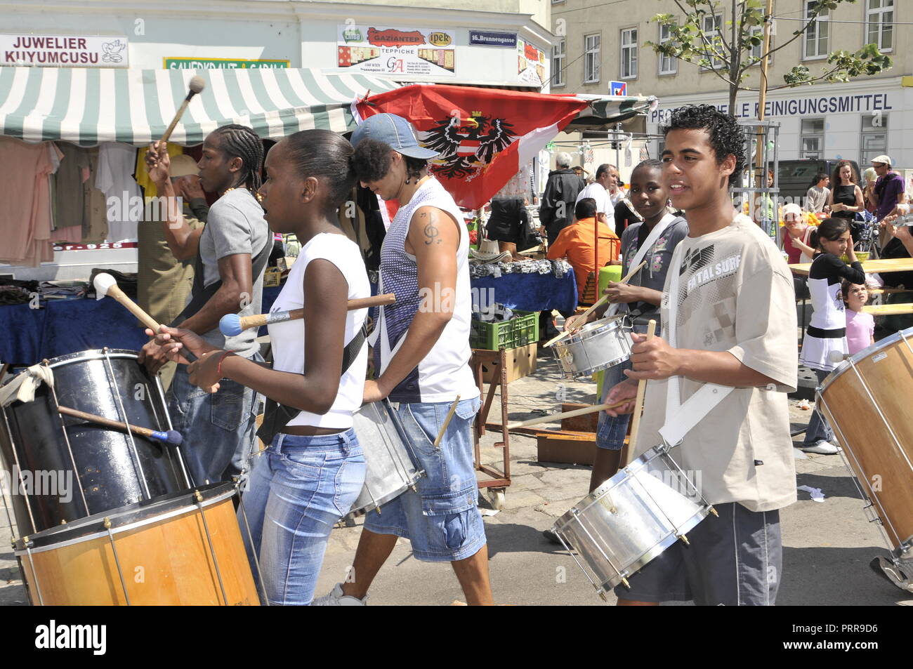 Wien Ottakring, Musikgruppe am Yppenplatz - Vienna, Music Band a Yppenplatz Foto Stock