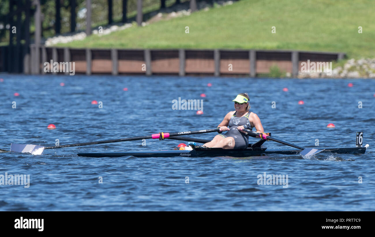 Sarasota, Florida, Stati Uniti d'America il 27 settembre 2018. FISA, Master WomenÕs D, singolo skiff, USA., Passaic River, Denise Cenit, 1966, Masters World Champ a remi Foto Stock