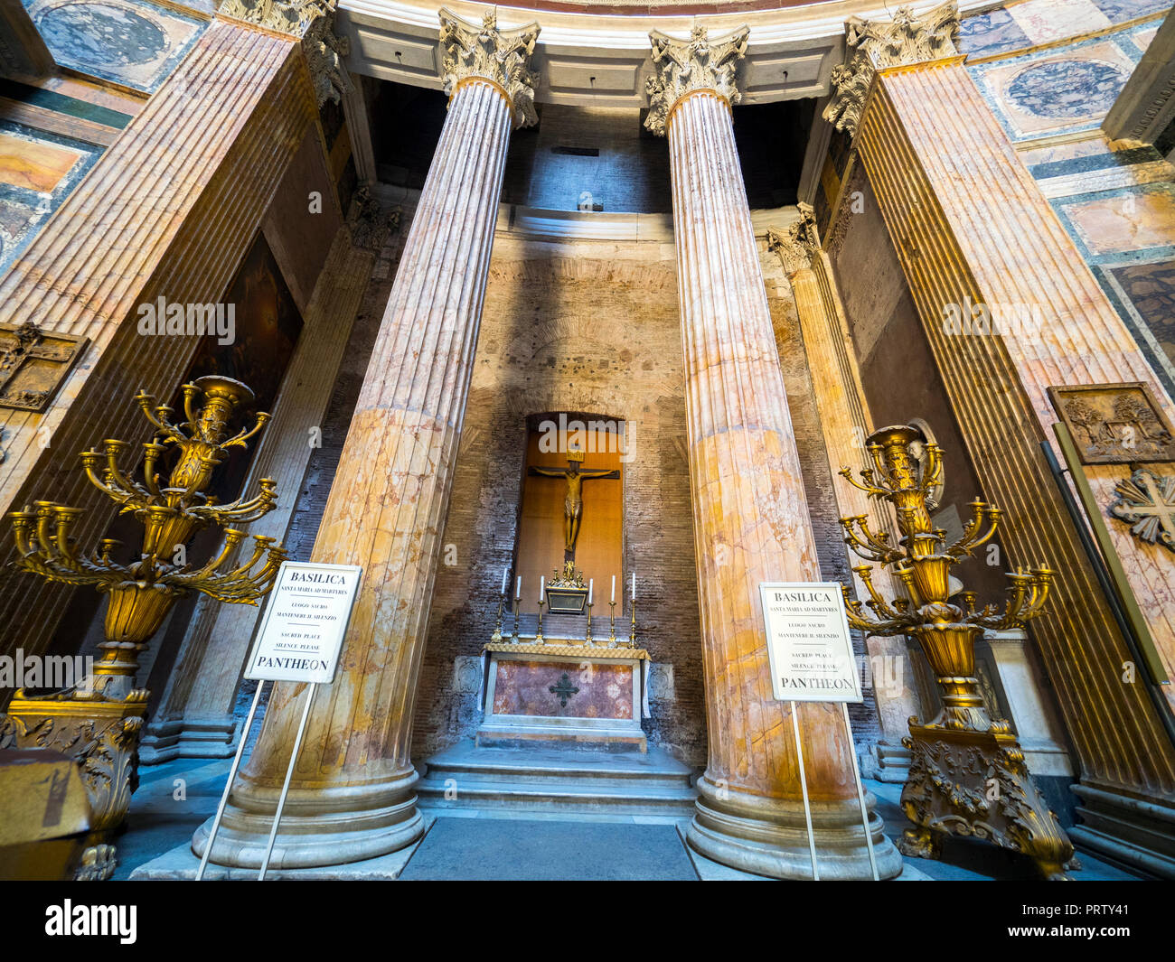Vista interna del Pantheon - Roma, Italia Foto Stock