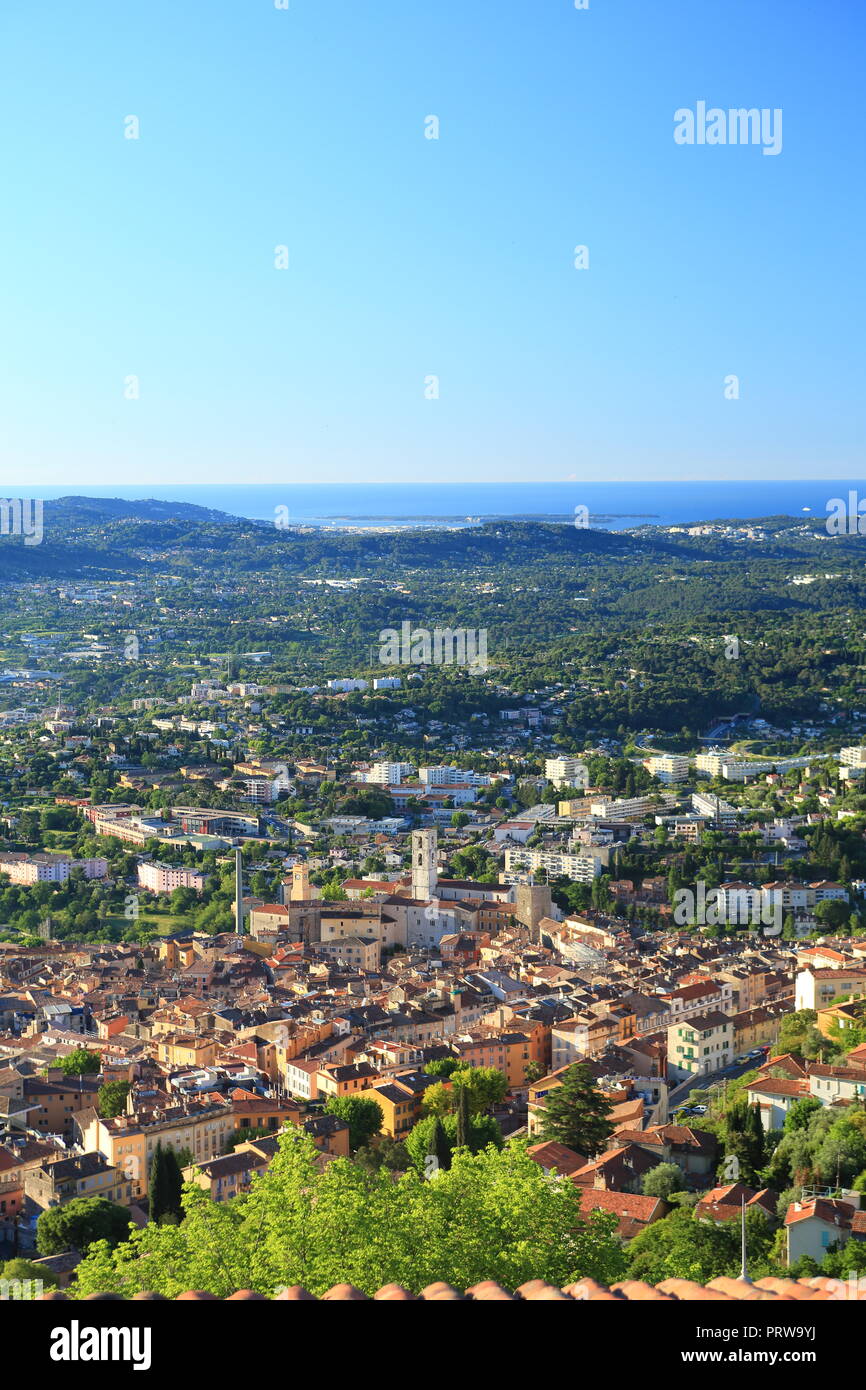 Vista superiore al di sopra di Grasse, Prealpes d'Azur, 06, Alpes-Maritimes, Cote d'azur, PACA, Foto Stock