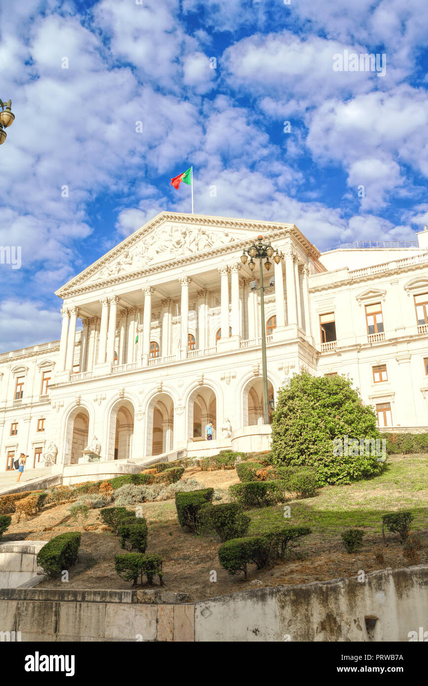 Il Palazzo del Parlamento Lisbona Portogallo . Ex Sao Bento Palace è ora il palazzo del parlamento del Portogallo. Il Primo Ministro dell'ufficio è in questo edificio. Foto Stock