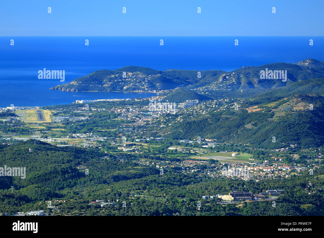 A vista al di sopra del Esterel e valle Siagne, 06, Alpes-Maritimes, Cote d'azur, PACA, Foto Stock