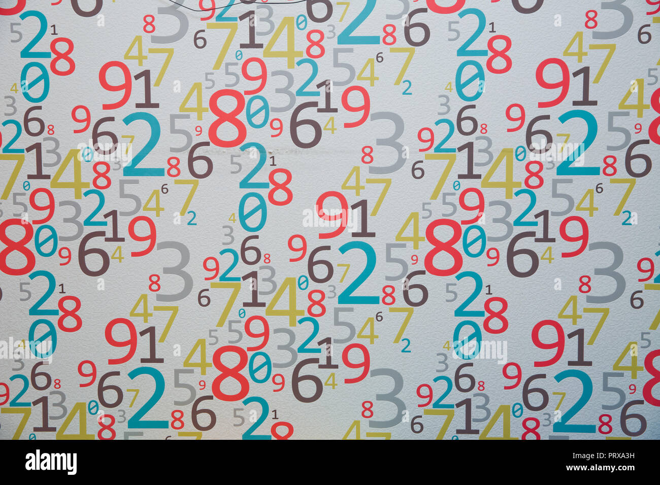Numeri Texture Sfondo muro di numeri clorfull immagini e fotografie stock ad alta ...