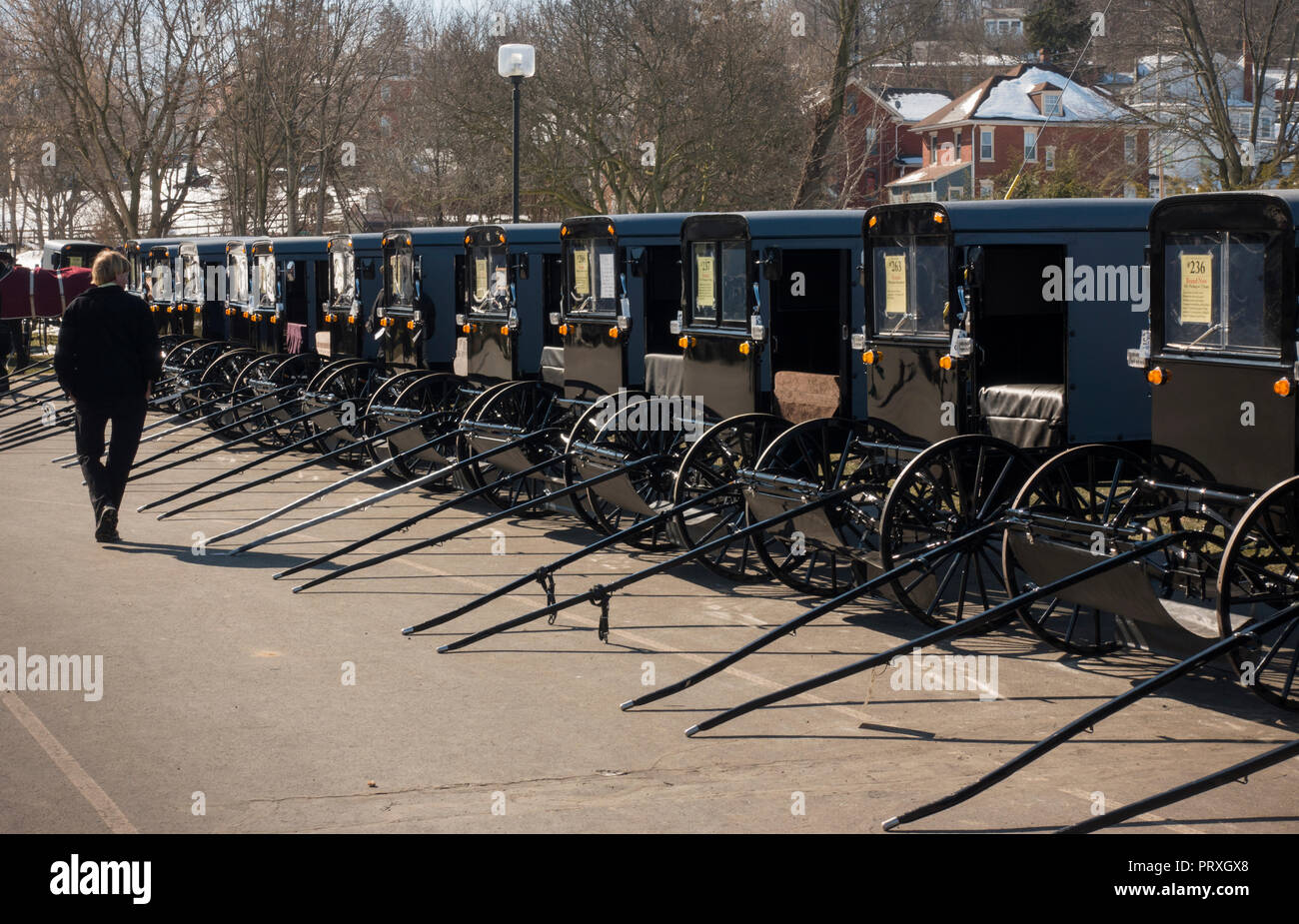 Amish buggy vendita Lancaster PA Foto Stock