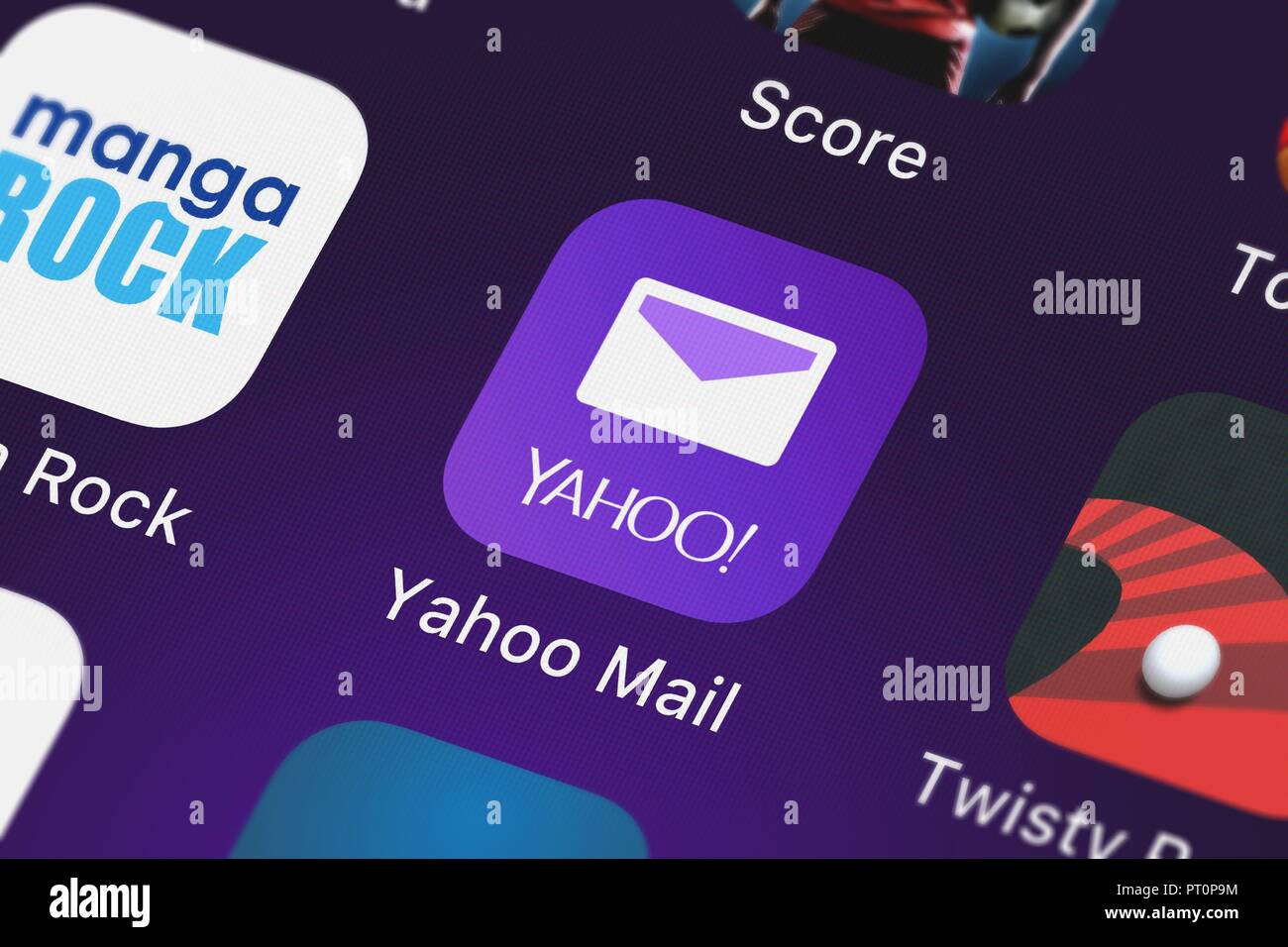 London, Regno Unito - 05 Ottobre 2018: screenshot di Yahoo! mobile app Yahoo Mail. Foto Stock