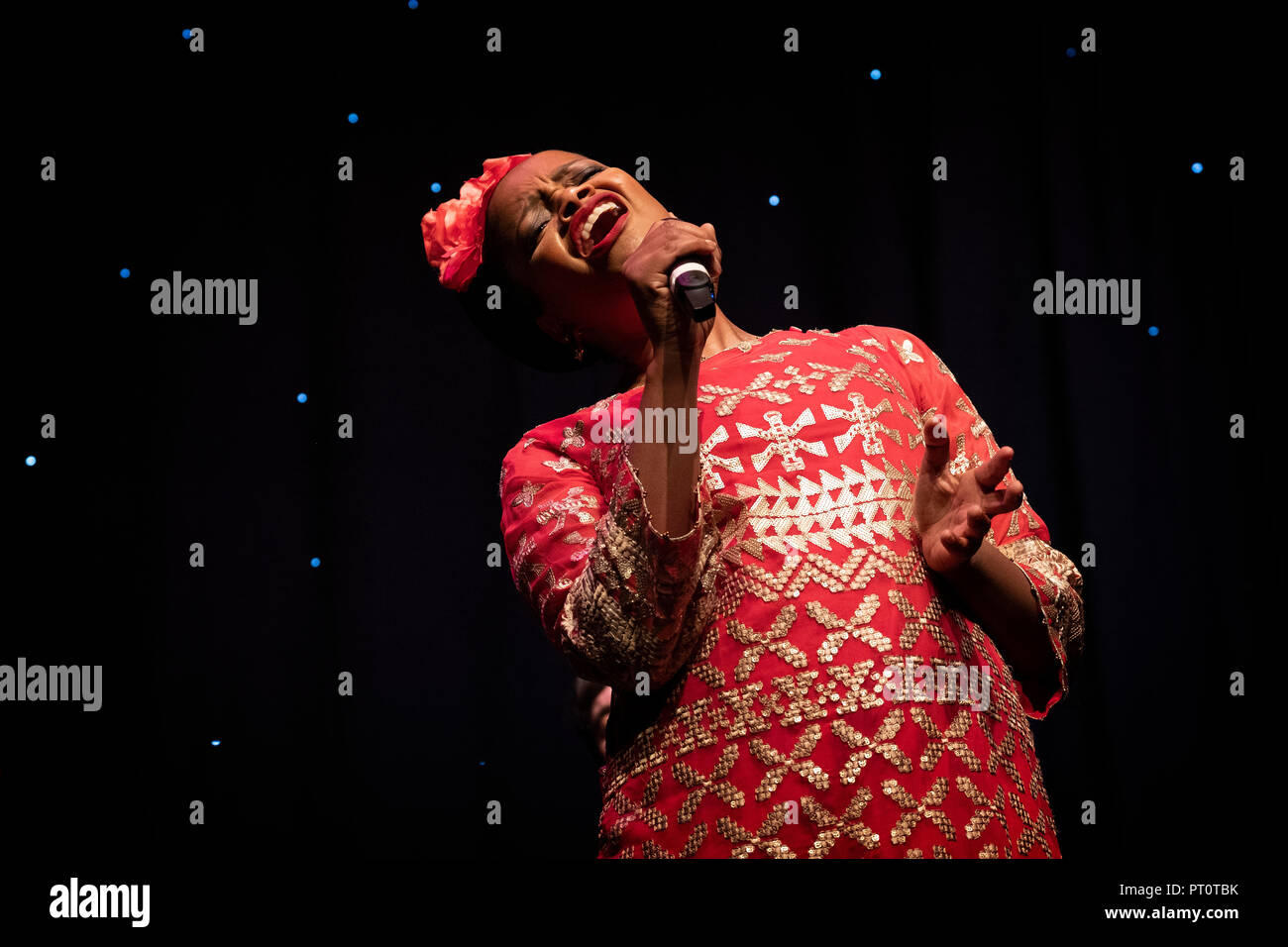 Vimala Rowe canta Billie Holiday canzoni con Giovanni Ethridge, Scarborough Jazz Festival 2018 Foto Stock