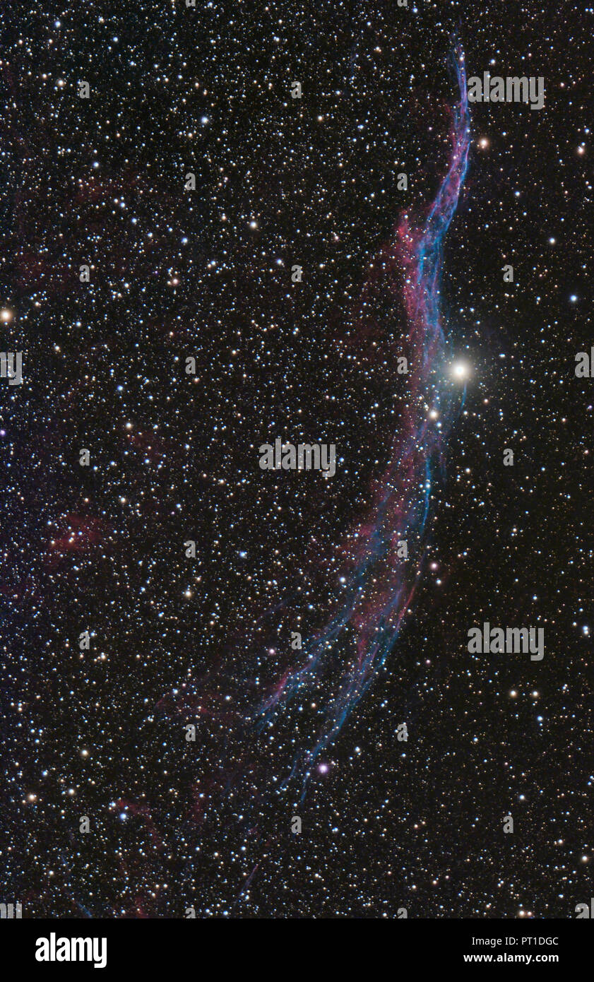 La fotografia astronomica, i resti di una supernova esplosione NGC 6960 o il velo Nebula Foto Stock