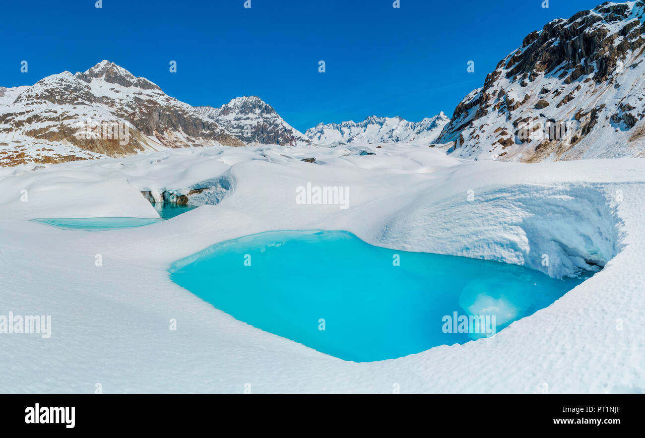 Il disgelo glaciale Lago d acqua, Aletschglacier, Vallese, Svizzera, Europa Foto Stock