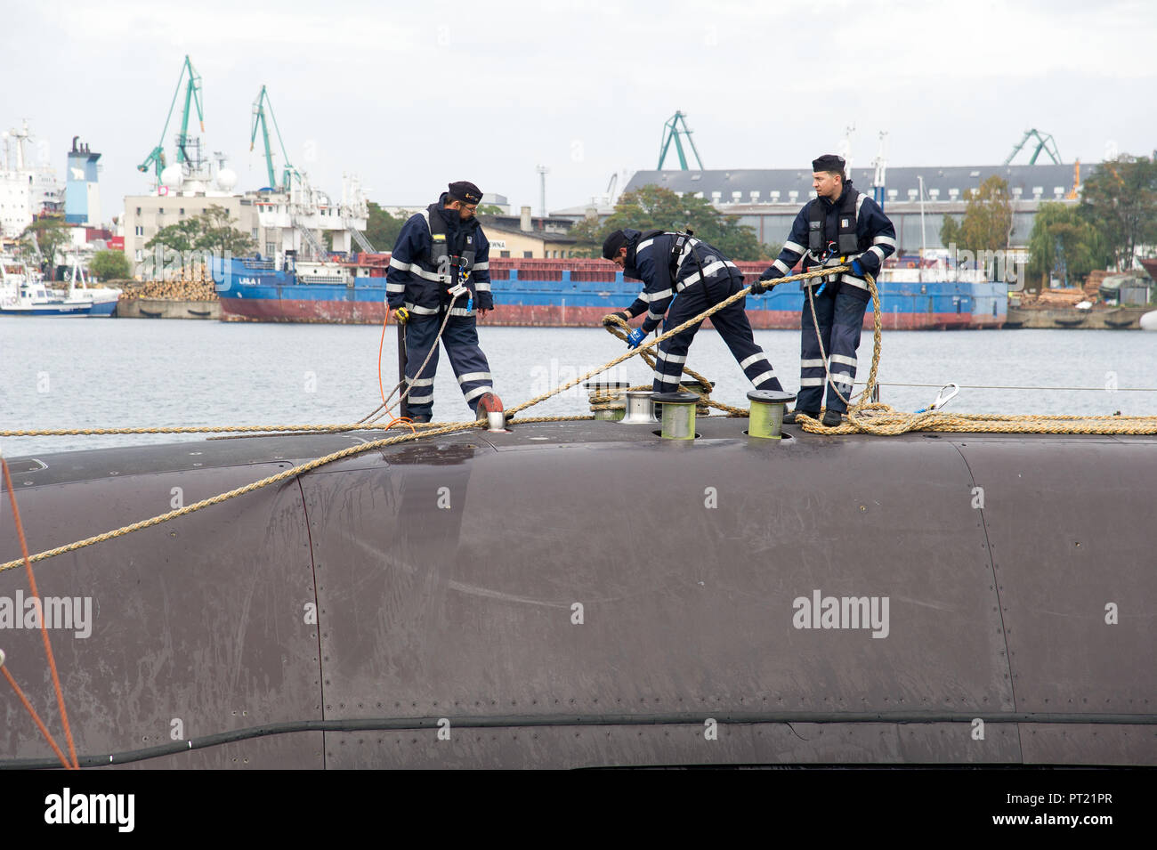Gdynia, Polonia. 05 ott 2018. Tedesco Tipo 212un sottomarino U-31 (S181) di Deutsche Marine (Marina Militare Tedesca) sono arrivati al porto di Gdynia, Polonia. 5 ottobre 2018 © Wojciech Strozyk / Alamy Live News Credito: Wojciech Stróżyk/Alamy Live News Foto Stock