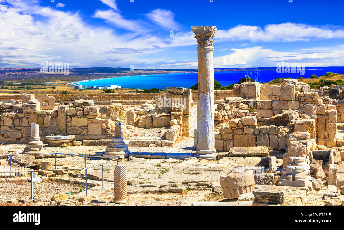 Impressionante Kourion ,vecchi ruderi in isola di Cipro. Foto Stock
