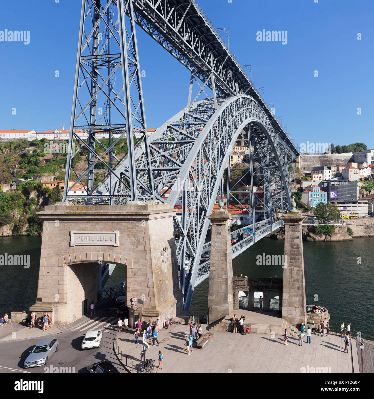 Ponte Dom Luis I. Ponte (Patrimonio Mondiale dell'Unesco) oltre il fiume Douro, Porto, regione Norte, Portogallo Foto Stock