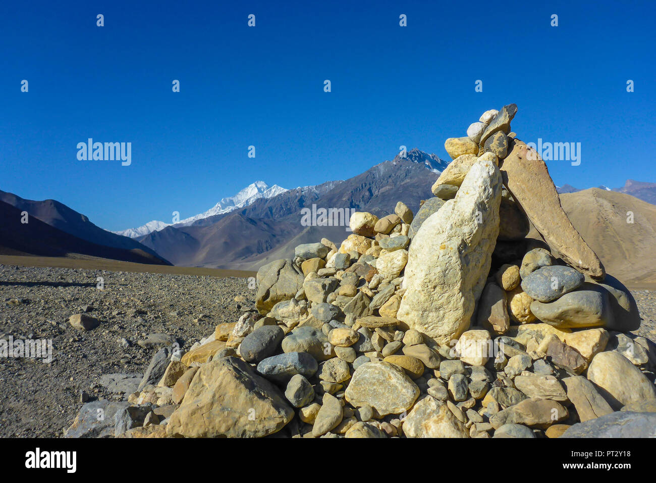 Il Nepal, l'Himalaya, Mustang distretto, Annapurna circuito, Mustang Superiore Trek, Kali Gandaki Valley, Tangye - Muktinath, Cairns, paesaggio di montagna, Foto Stock