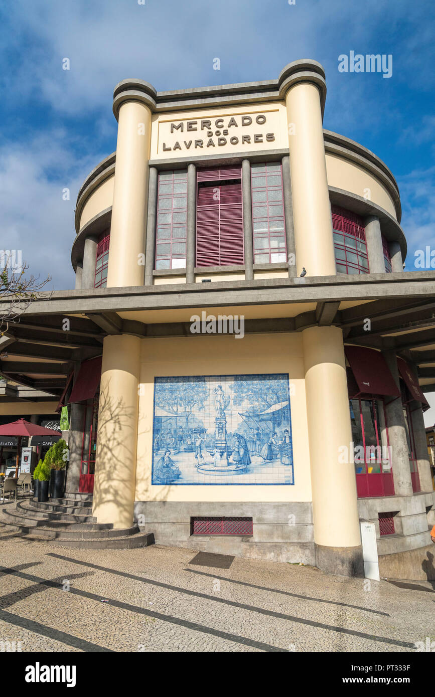 Edificio del Mercado dos Lavradores - Mercato dei contadini, Funchal, regione di Madera, Portogallo, Foto Stock