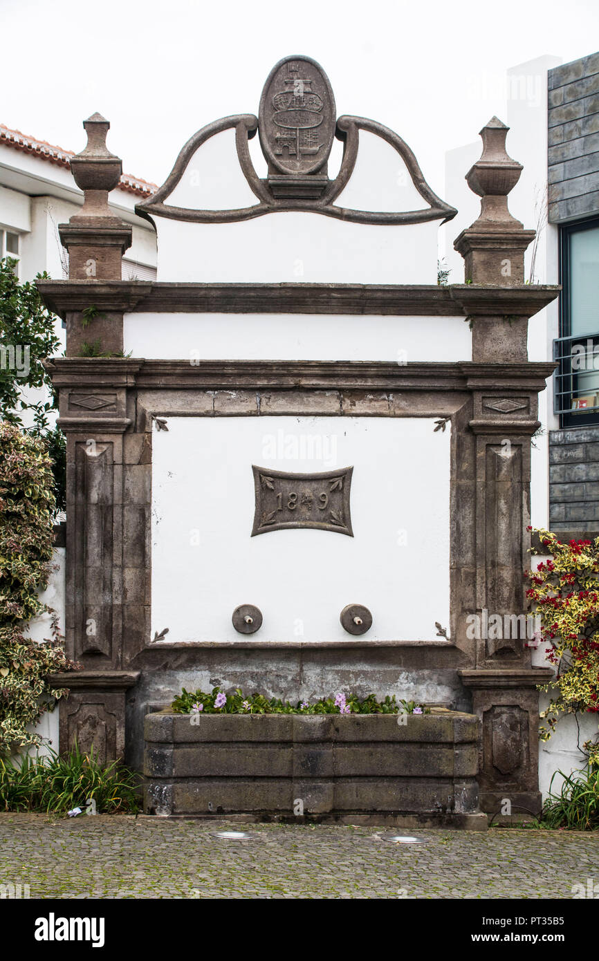 Fontana in Praia da Vitória sulle Azzorre isola Terceira Foto Stock
