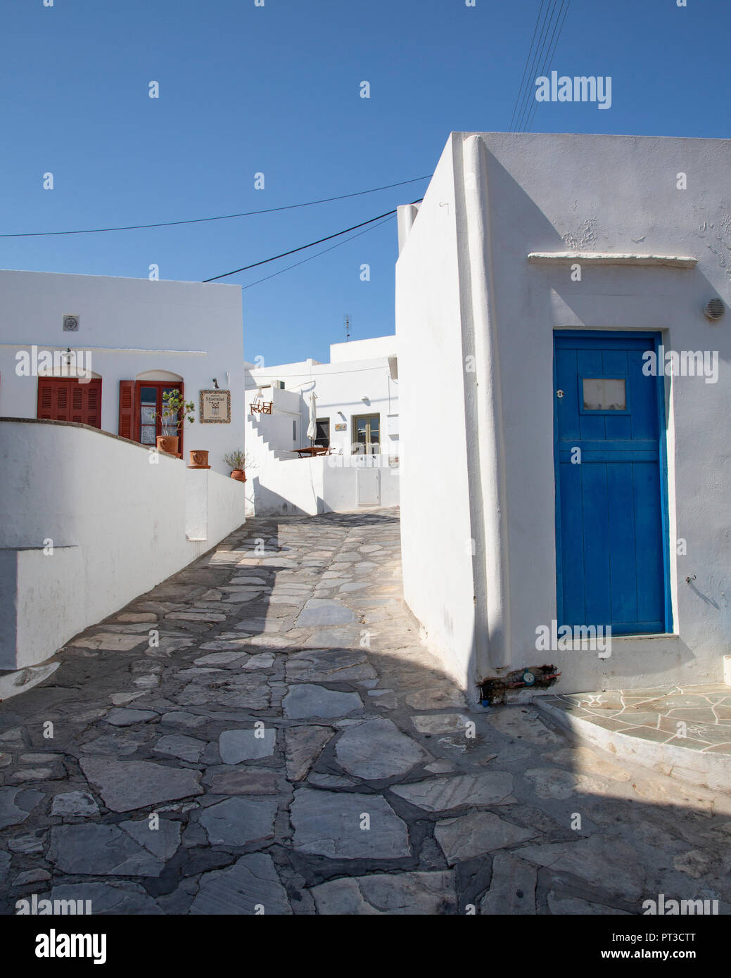 Il sito di Artemonas sull'isola greca di Sifnos nelle Cicladi dove Henri  Cartier-Bresson ha preso la sua famosa foto in 1961 Foto stock - Alamy