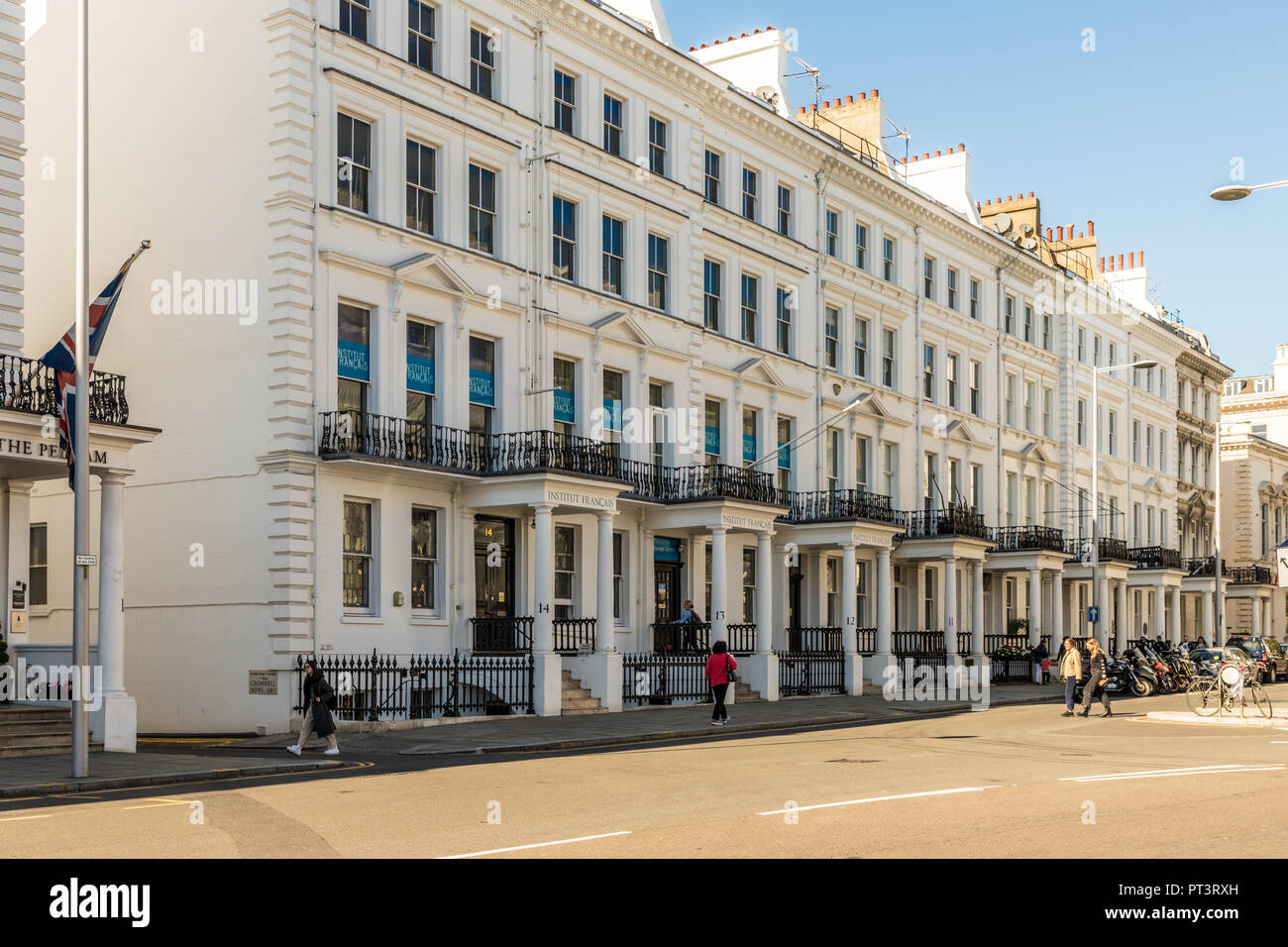Una tipica vista in Kensington di Londra Foto Stock