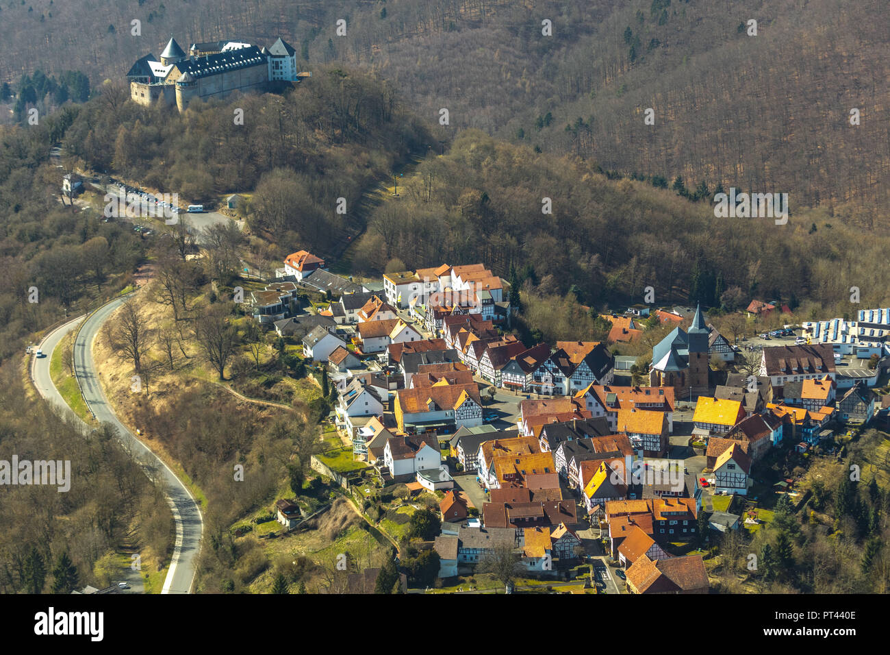 Waldeck con castello costruito come complesso del castello Il castello di Waldeck, Waldeck castello a Eder, Hesse, Germania Foto Stock