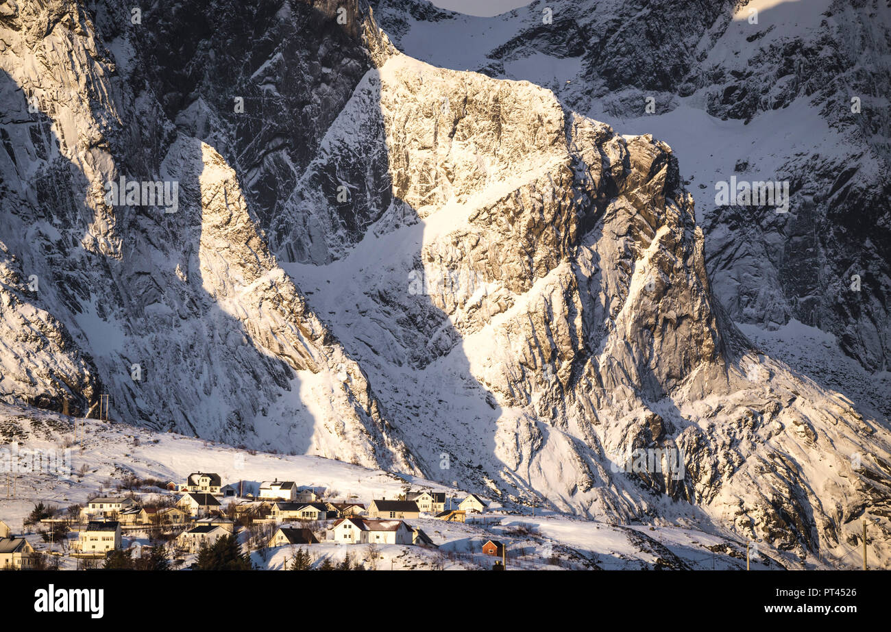 Reine village, Isole Lofoten in Norvegia Foto Stock