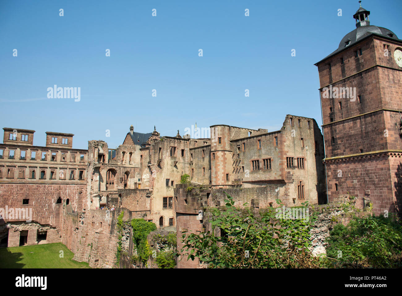 All'interno e le decorazioni del castello di Heidelberg e il tedesco chiamato Heidelberger Schloss è una rovina e punto di riferimento di Heidelberg in Baden-Württemberg, Germania per tr Foto Stock