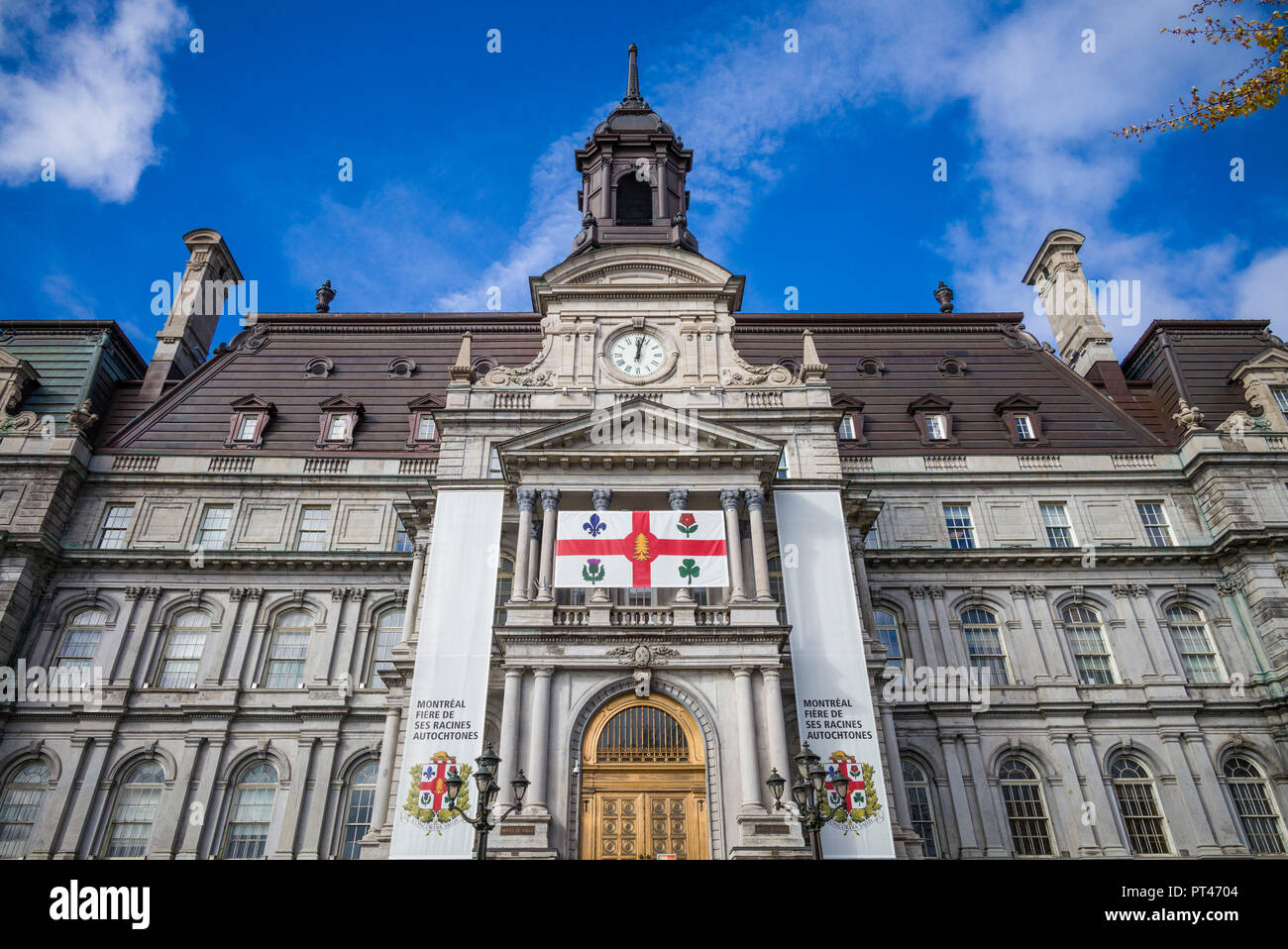 Canada Quebec, Montreal, il vecchio porto, Hotel de Ville, municipio, esterna Foto Stock