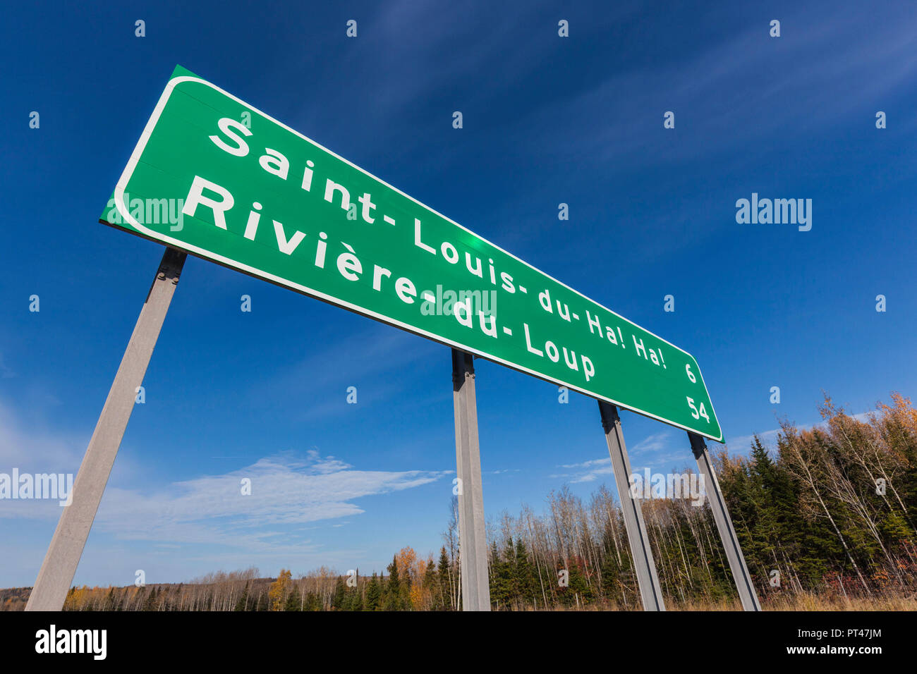 Canada Quebec, Bas-Saint-Laurent Regione, St-Louis de ah ah!, città cartello stradale Foto Stock