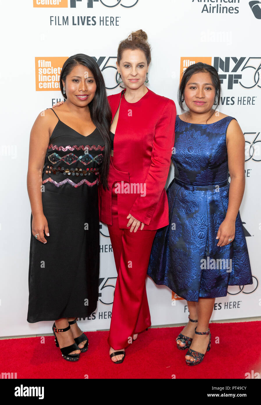New York, Ny. 5 Ottobre, 2018. Yalitza Aparacio, Marina de Tavira, Nancy Garcia frequentare premiere di Roma durante la cinquantaseiesima New York Film Festival di Alice Tully Hall, Lincoln Center Credito: Lev Radin/Pacific Press/Alamy Live News Foto Stock
