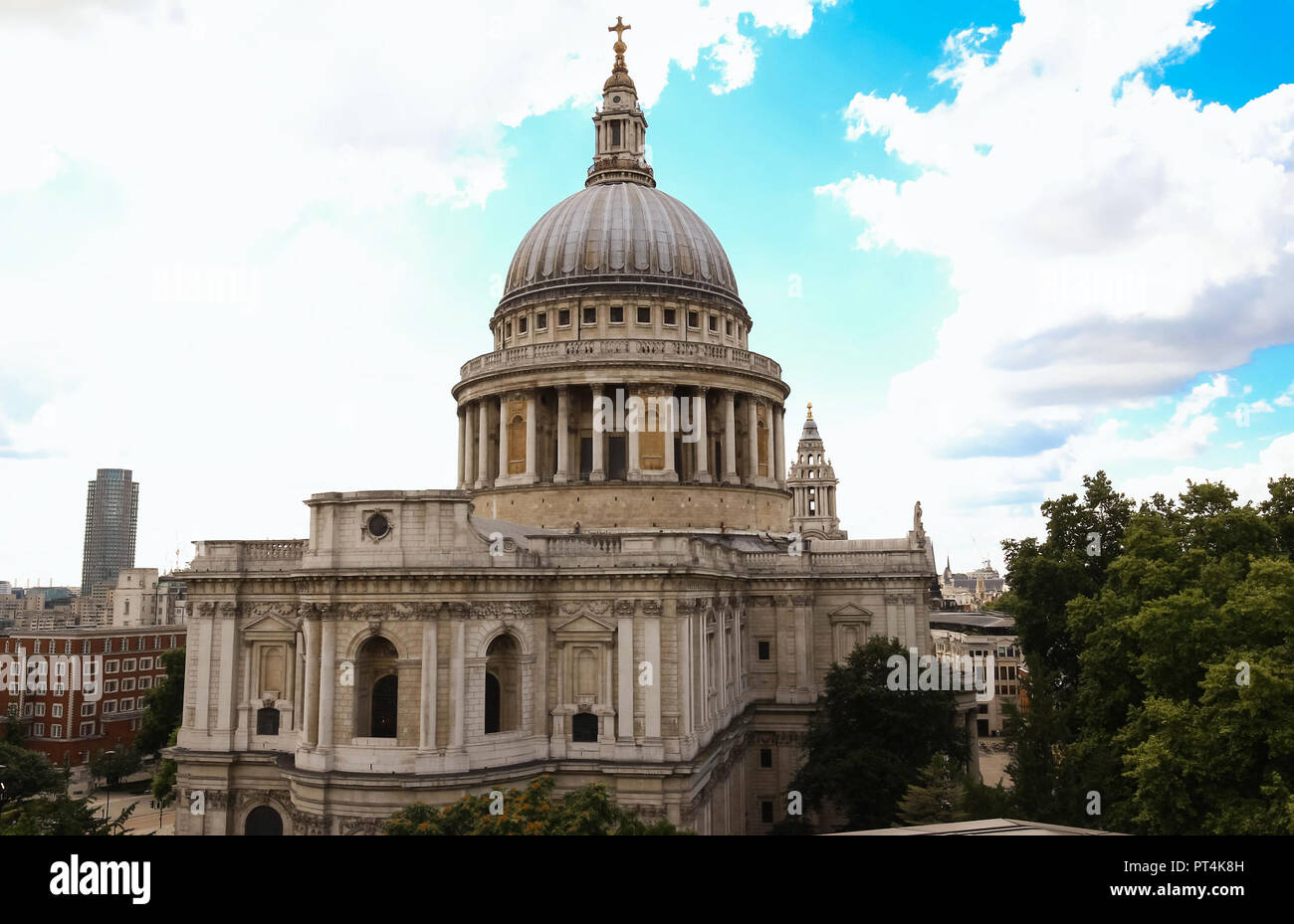La famosa cattedrale di St Paul, Londra, Regno Unito. Foto Stock