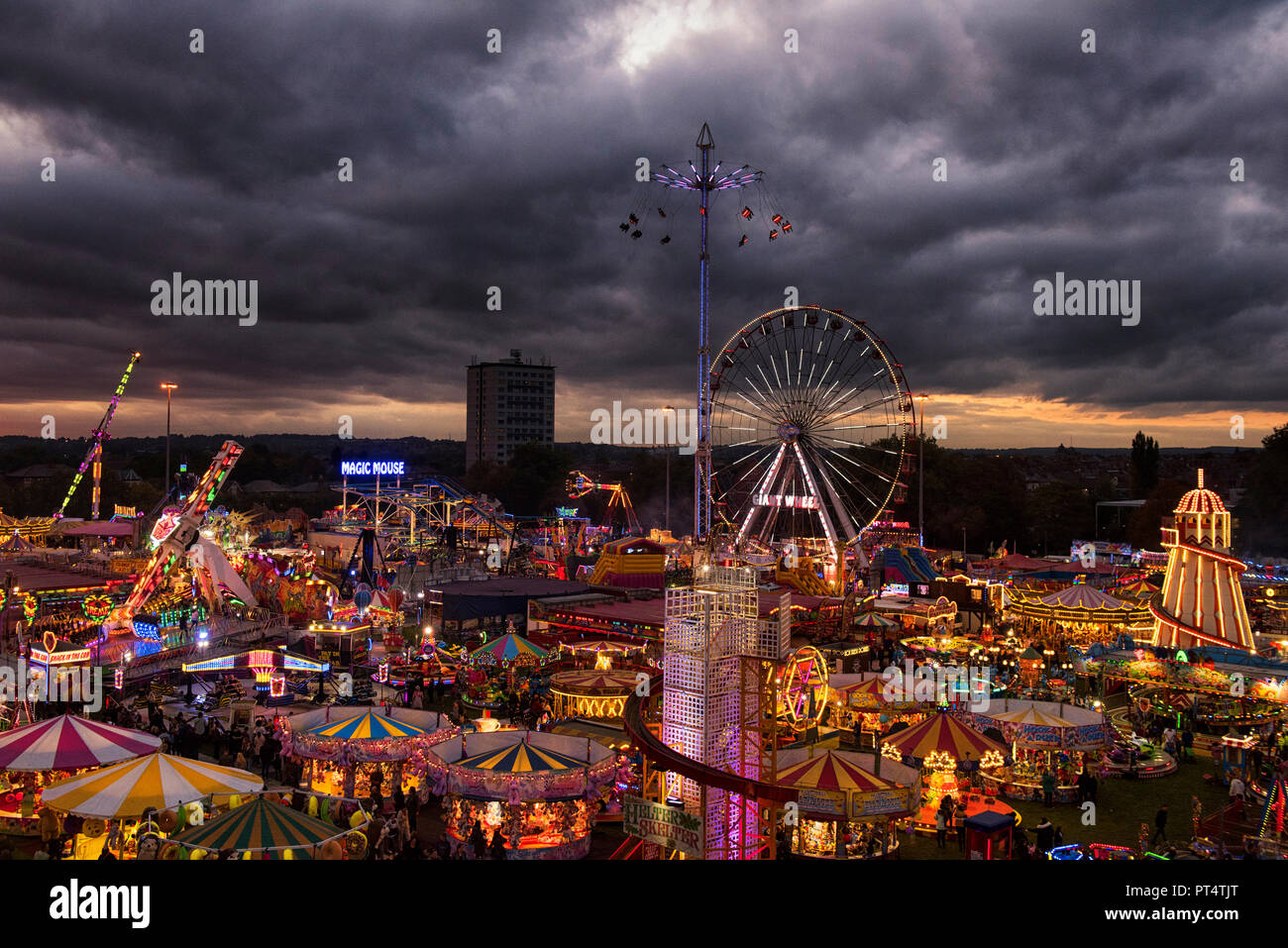 Tramonto all'annuale Fiera d'oca in NOTTINGHAM, NOTTINGHAMSHIRE REGNO UNITO Inghilterra Foto Stock