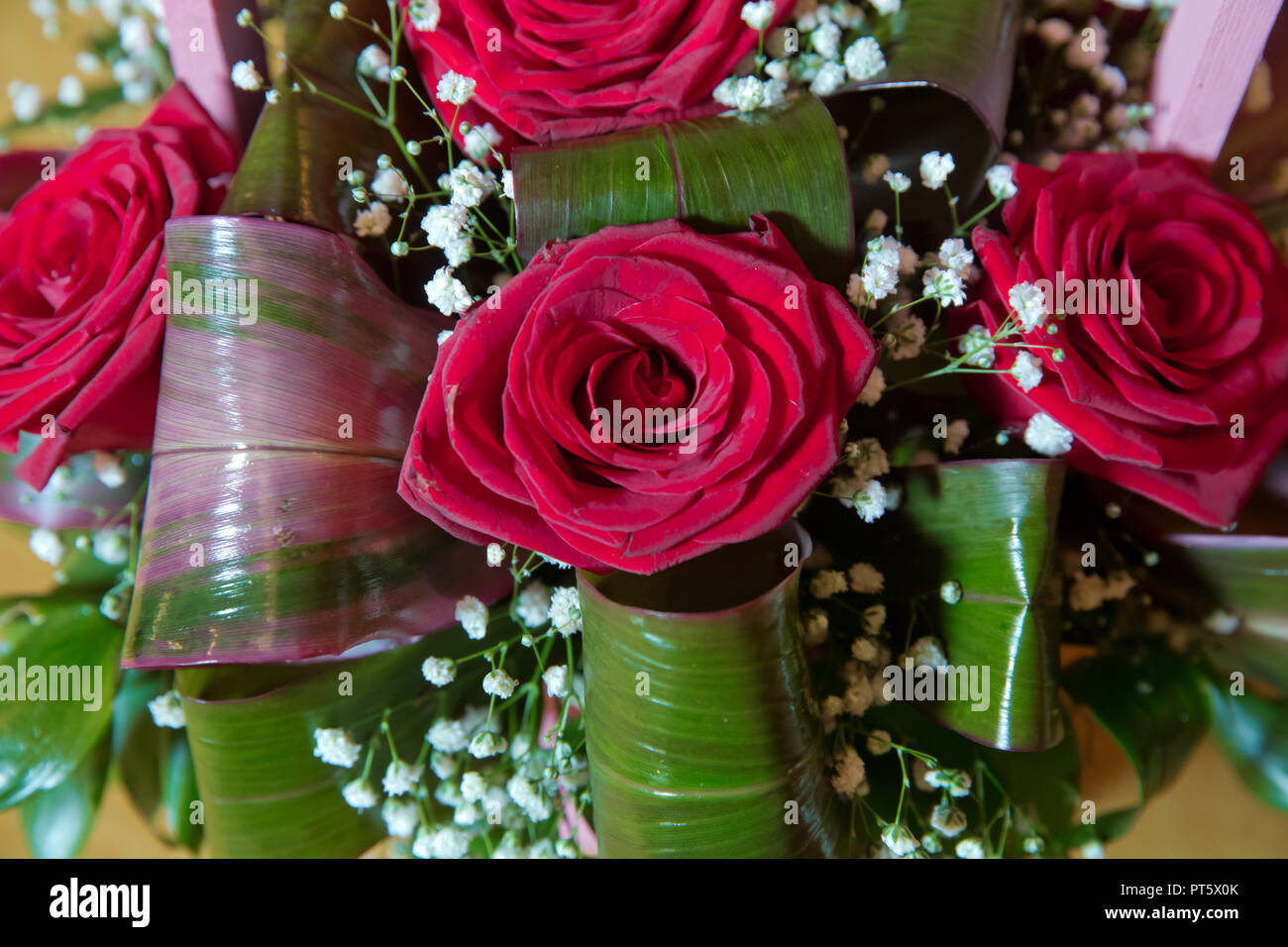 Huge Bouquet Of Roses Immagini E Fotos Stock Alamy