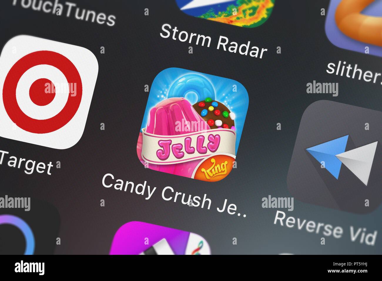 London, Regno Unito - Ottobre 06, 2018: screenshot del mobile app Candy Crush Jelly Saga dal re. Foto Stock