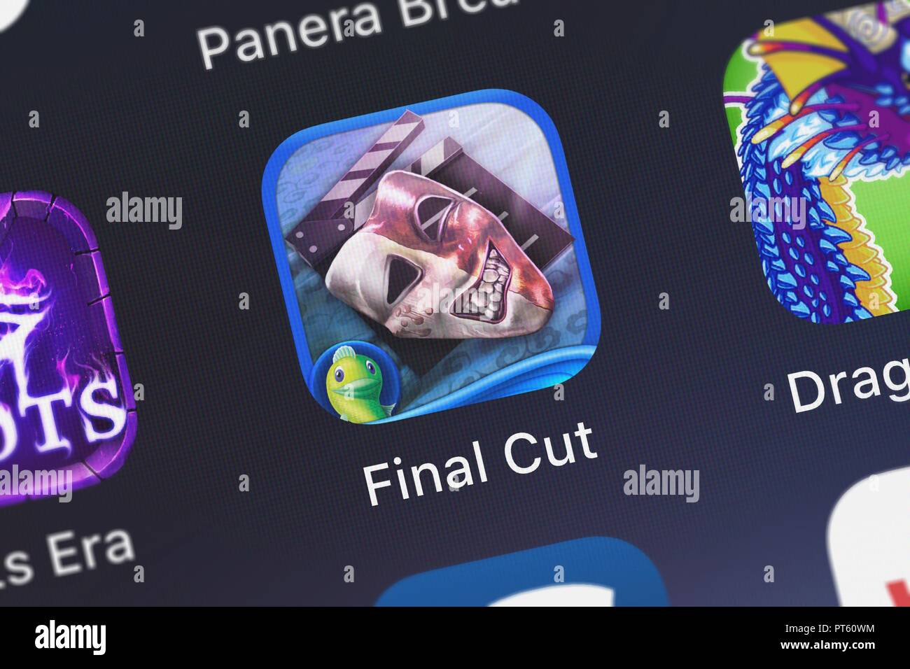 London, Regno Unito - Ottobre 06, 2018: screenshot del mobile app Final Cut: Omaggio HD - un oggetti nascosti gioco mistero da Big Fish Games Inc. Foto Stock