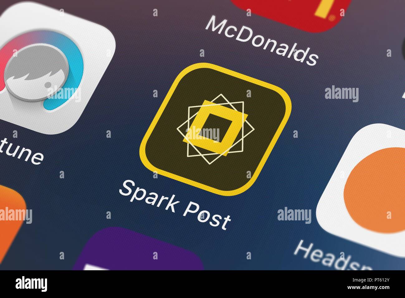 London, Regno Unito - Ottobre 06, 2018: Icona del mobile app Adobe Post di scintilla da Adobe su un iPhone. Foto Stock