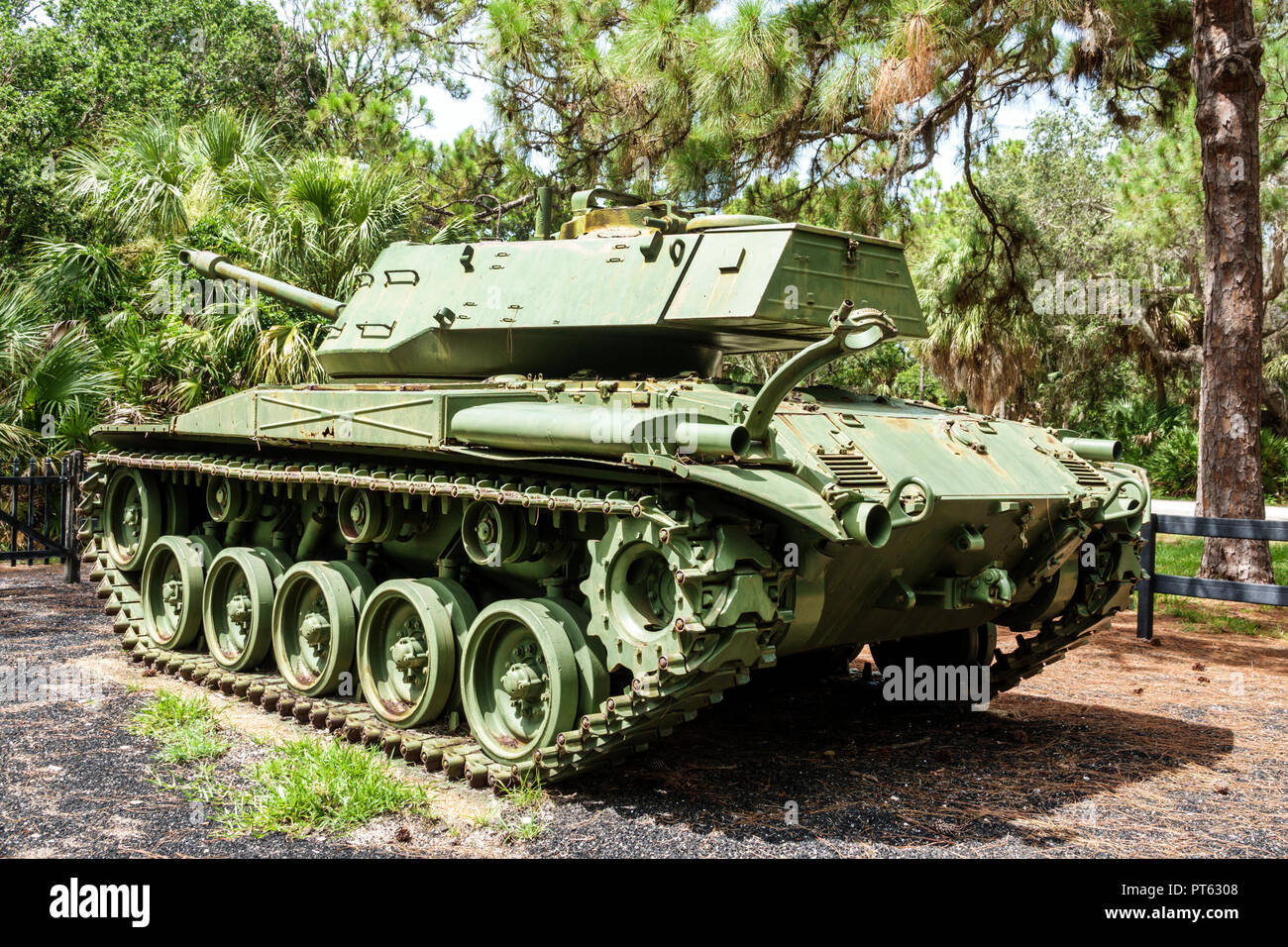 San Pietroburgo Florida, Bay Pines, War Veterans Memorial Park, Walker Bulldog militare carro armato, mostra, FL180731047 Foto Stock