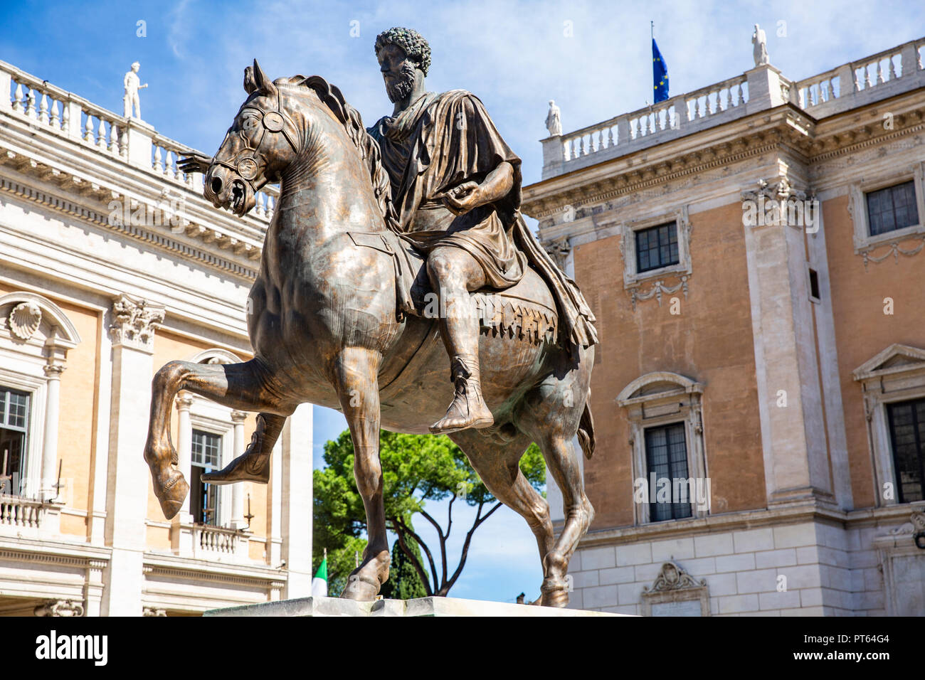 Statua di bronzo dell'imperatore romano Marco Aurelio in Campidoglio a Roma,Italia Foto Stock