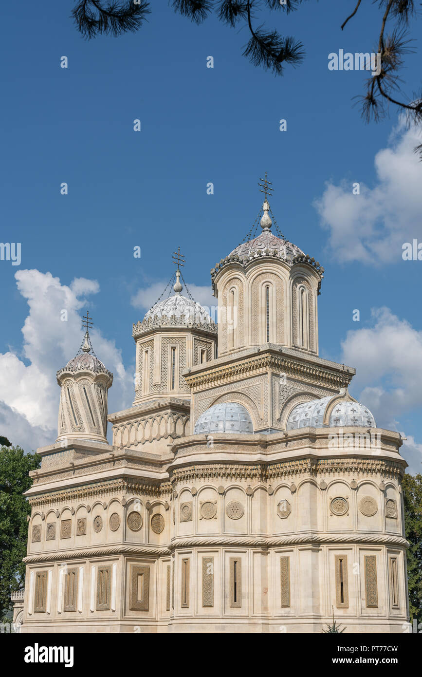 CURTEA DE ARGES, Valacchia/ROMANIA - 16 settembre : vista esterna del Monastero di Curtea de Arges Valacchia Romania il 16 settembre, 2018 Foto Stock