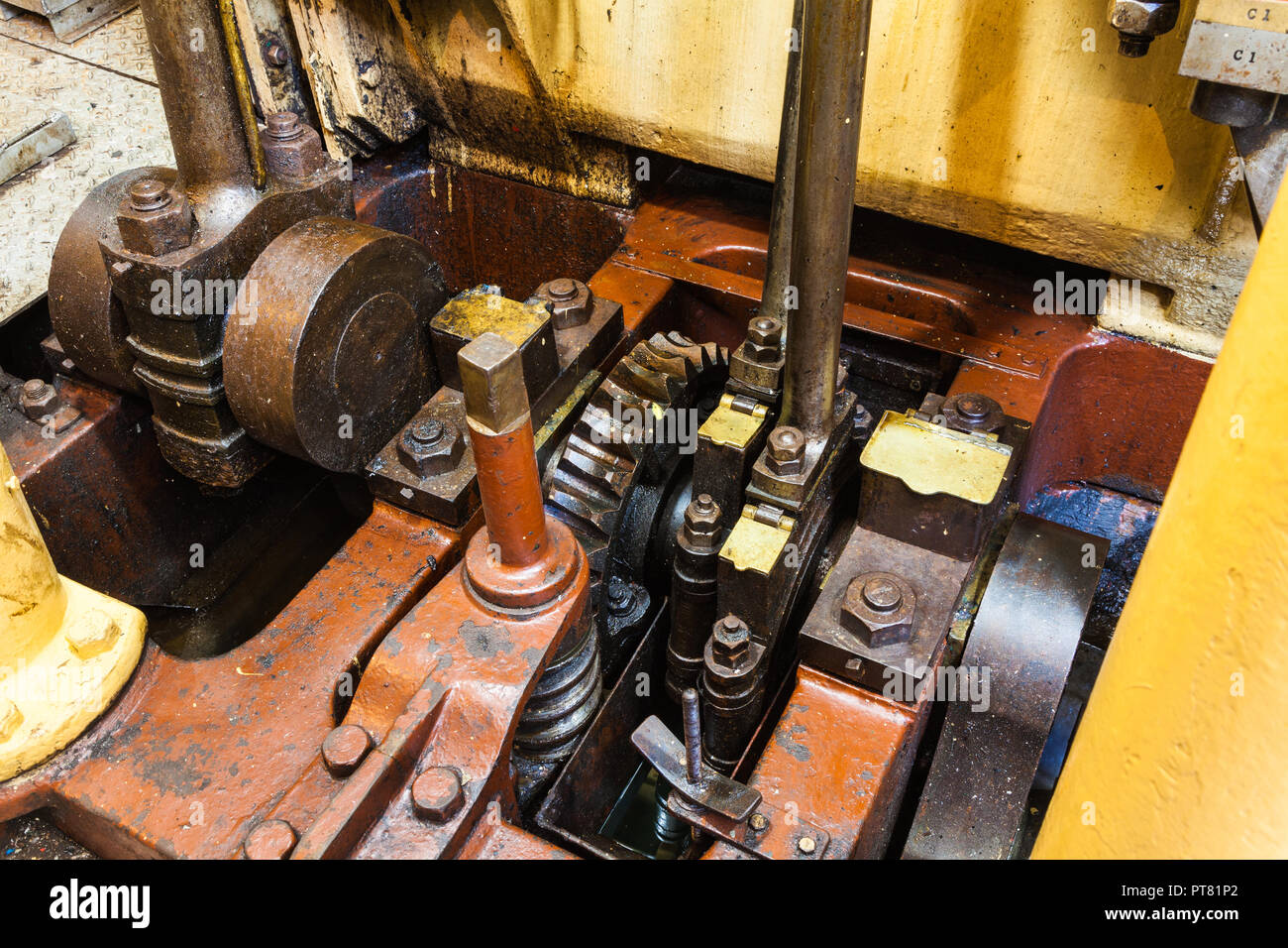 Il motore dettaglio camera del vapore alimentato SS Master rimorchiatore Foto Stock