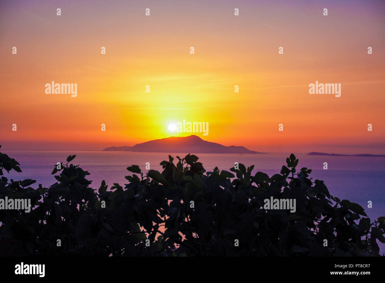 Paesaggio di Sorrento la penisola da monte San Costanzo, a Massa Lubrense, Sorrento al tramonto Foto Stock