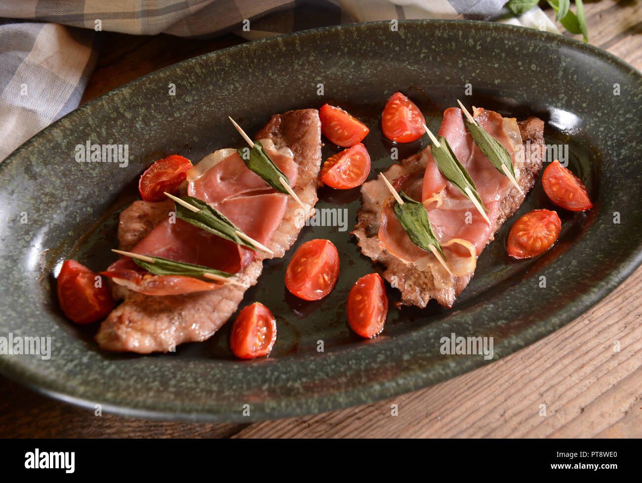 Saltimbocca alla salvia Foto Stock