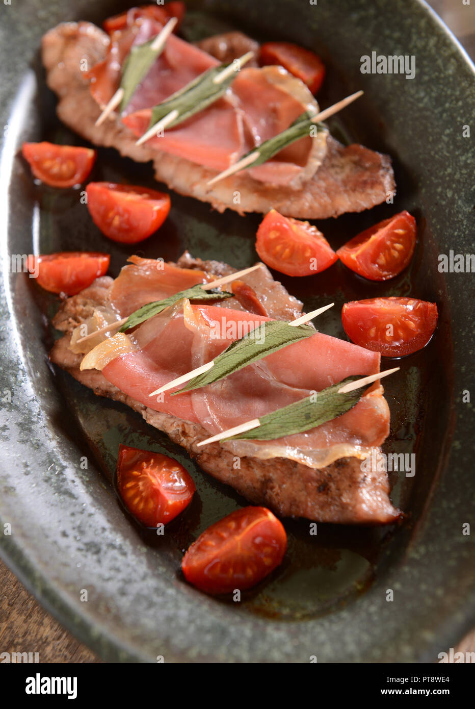 Saltimbocca alla salvia Foto Stock