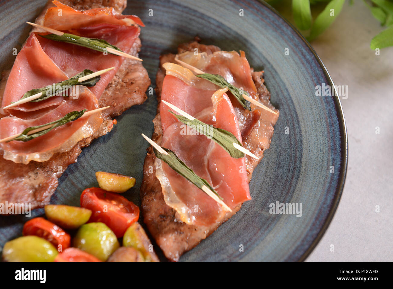 Saltimbocca alla salvia Foto Stock