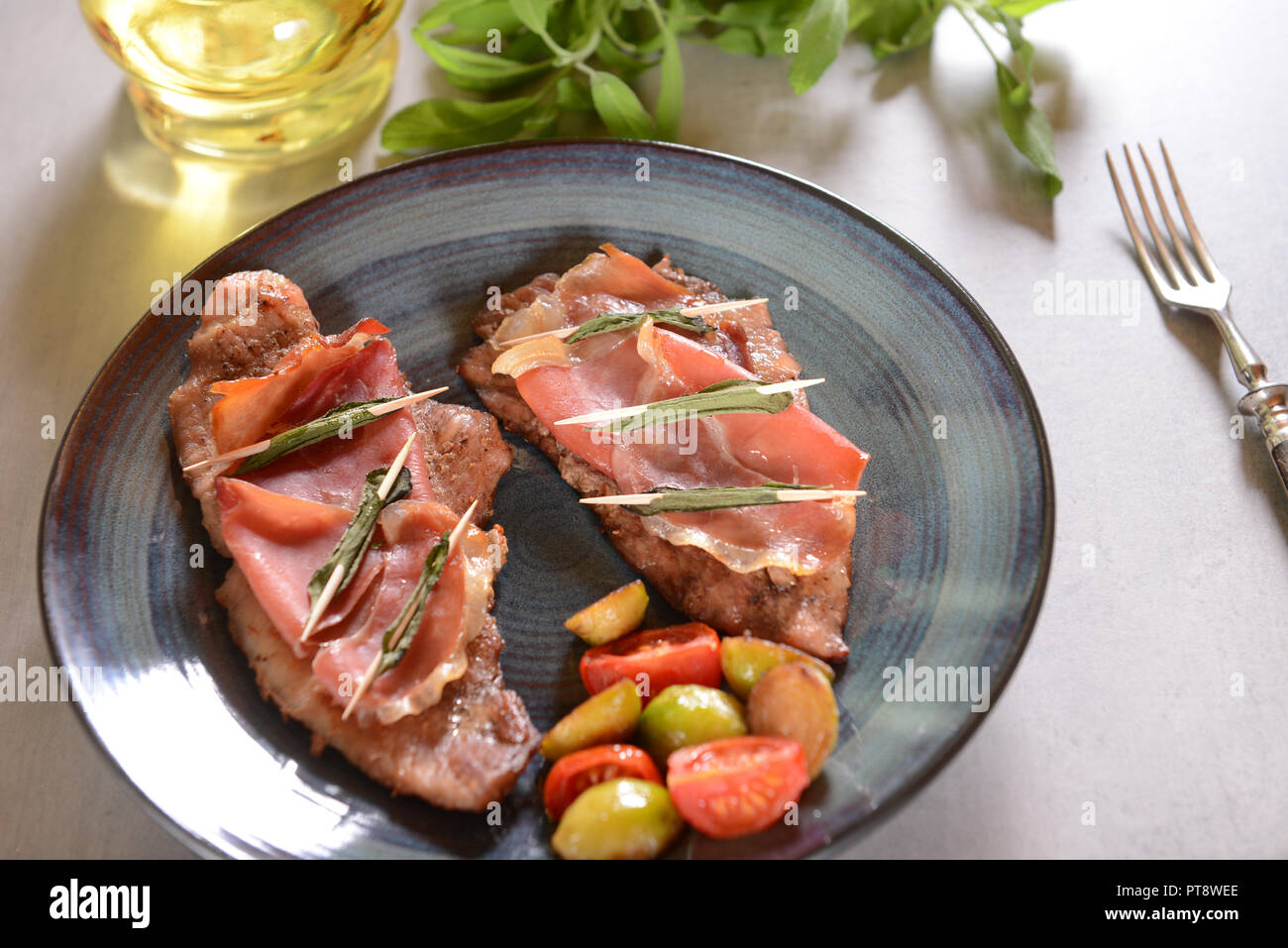Saltimbocca alla salvia Foto Stock