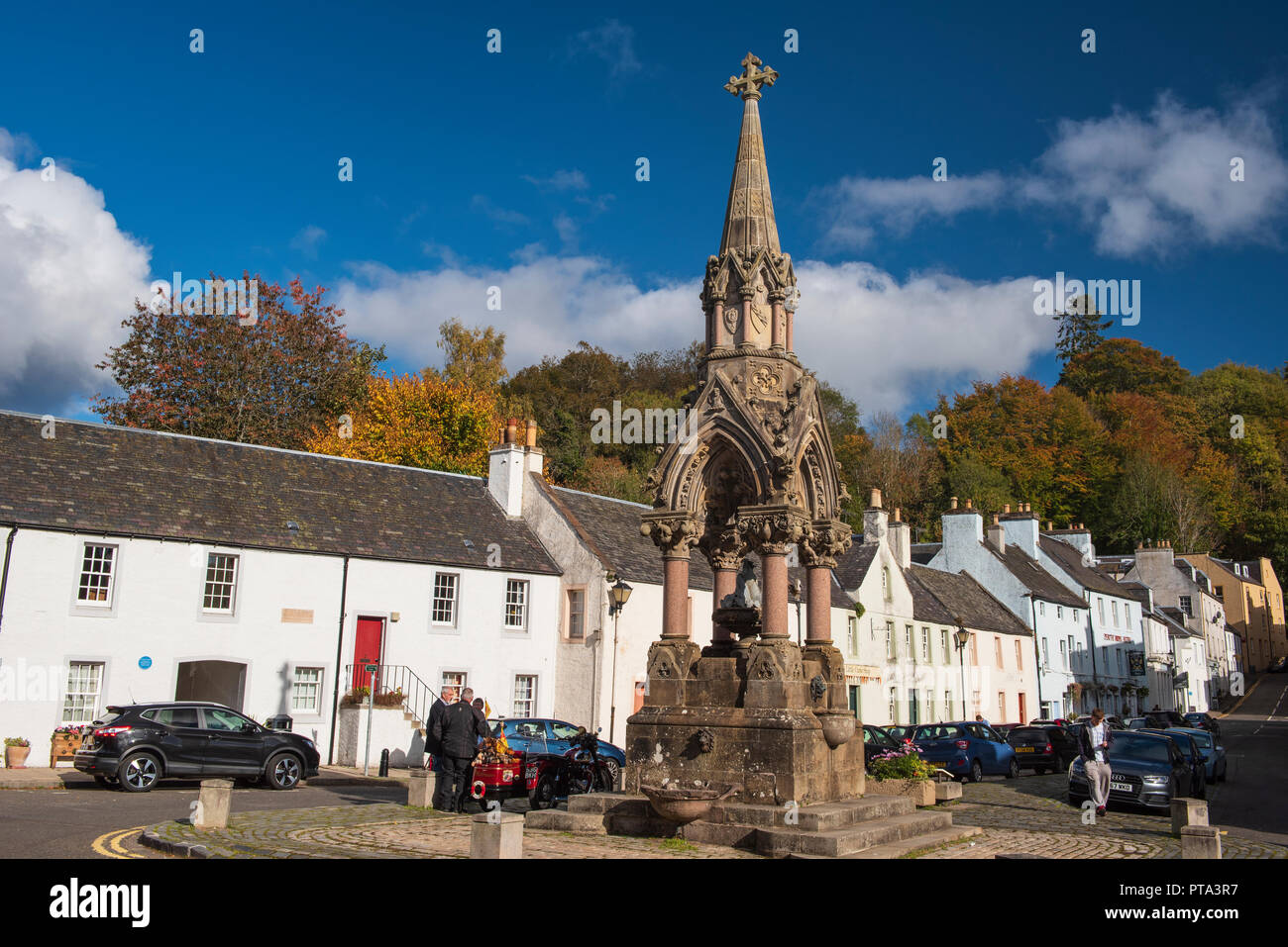 Atholl Memorial fontana, la croce, Dunkeld, Perthshire Scozia. Foto Stock