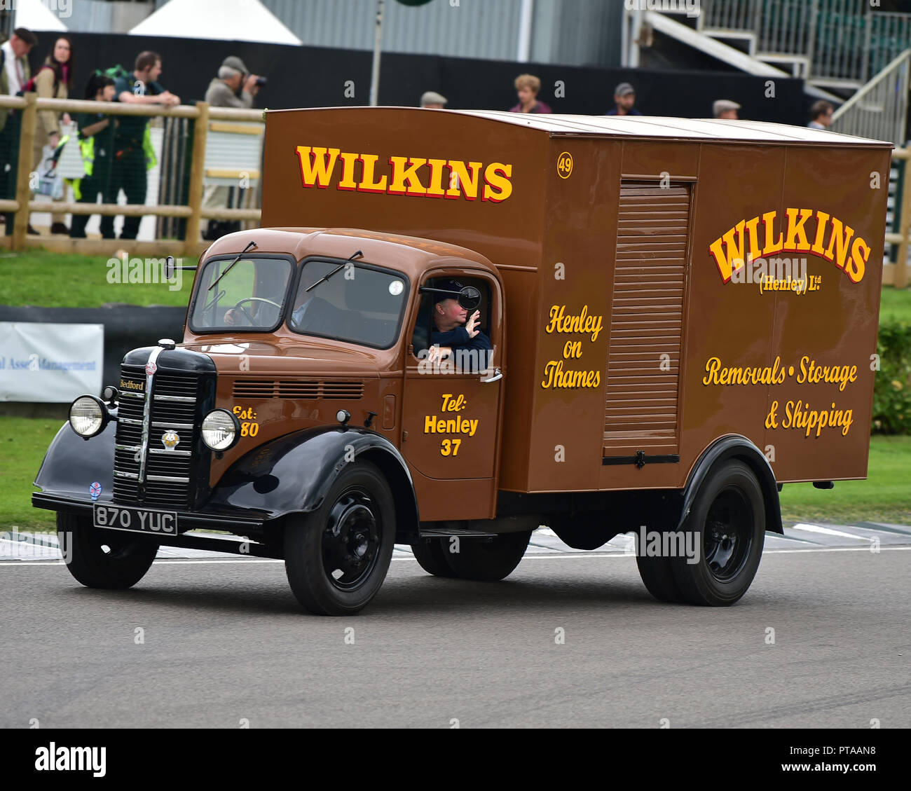 Bedford distacco Van, British Transport Parade, Goodwood 2018, settembre 2018, automobili, automobili, il circuito da corsa, Classic, concorrenza, Inghilterra Foto Stock