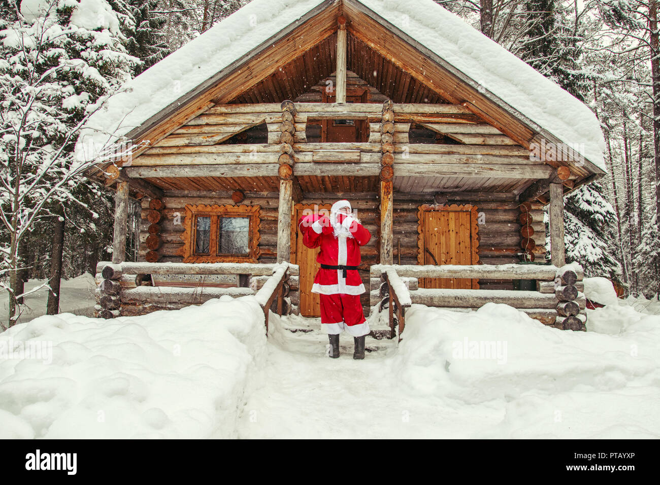 Casa Babbo Natale Polo Nord.La Vita Quotidiana Di Santa Claus Casa Di Babbo Natale Al Polo Nord Foto Stock Alamy