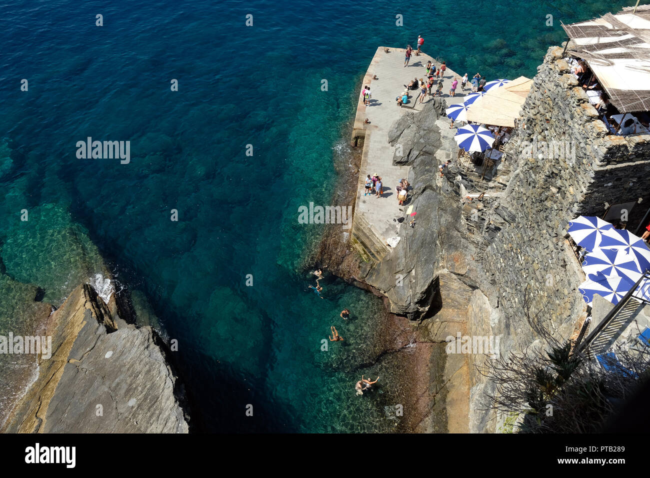 Vernazza Mare Cinque Terre, Italia Foto Stock