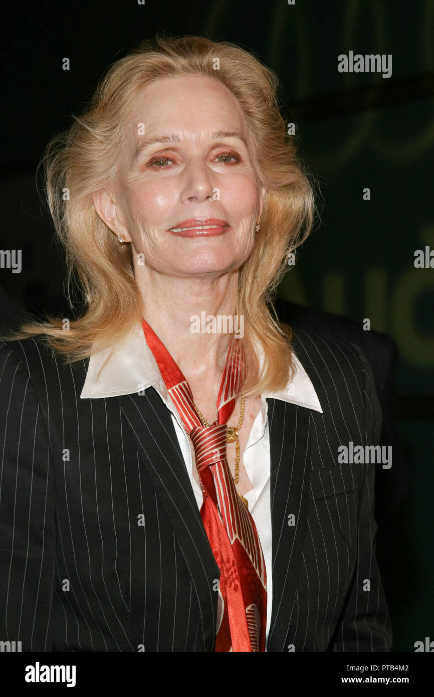 Sally Kellerman 11/04/04 2004 AFI Film Festival apertura notturna di Gala per oltre il mare Premiere @ Glossari Affini Dome, Los Angeles Foto di Kazumi Nakamoto/HNW / PictureLux Riferimento File # 33680 655HNW Foto Stock