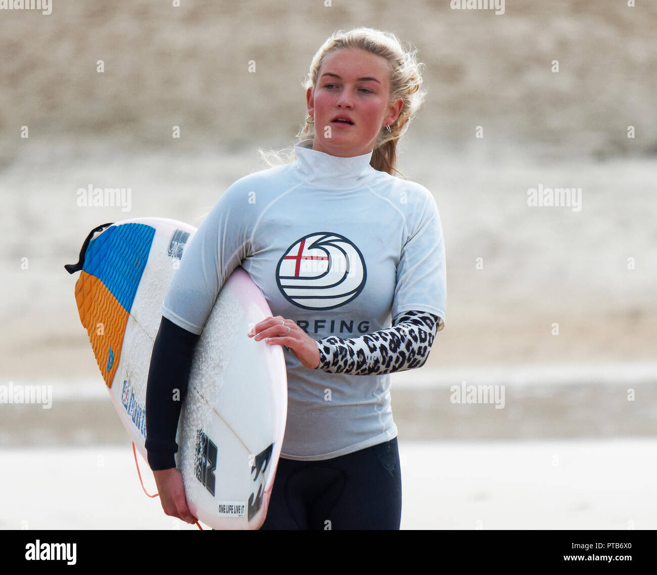 British campionati di surf e British Cup 2018, Mens aprire winnerJay Quinn 35 anni Nuova Zelanda nato in rappresentanza del Galles, Roxy womens vincitore Lucia Foto Stock