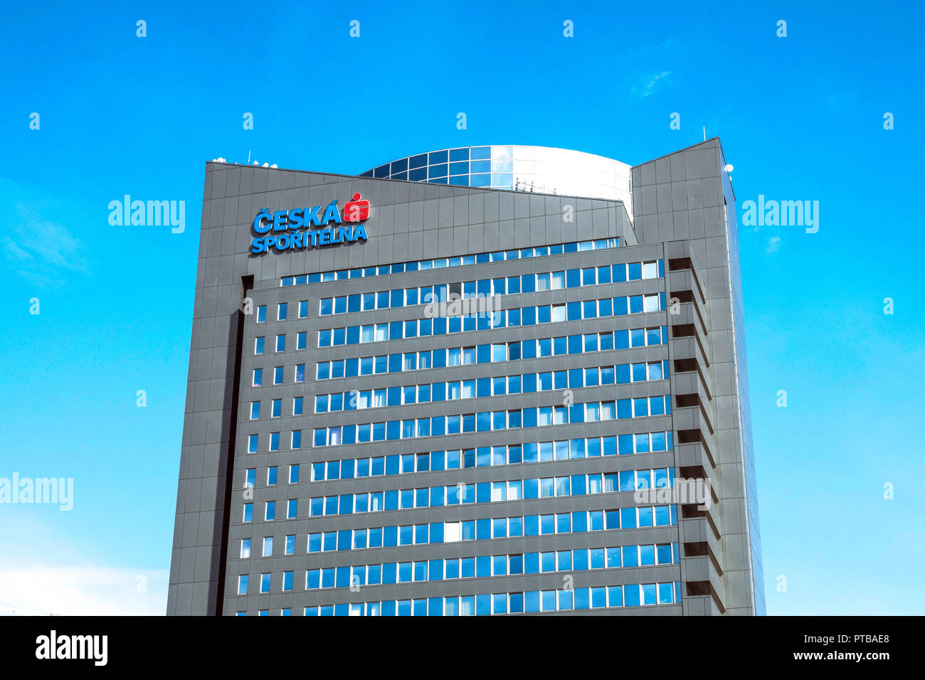 Ceska Sporitelna logo, sede Pankrac, Praga, Repubblica Ceca Foto Stock